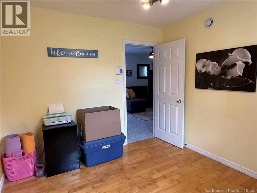 265 Caswell Street - 26