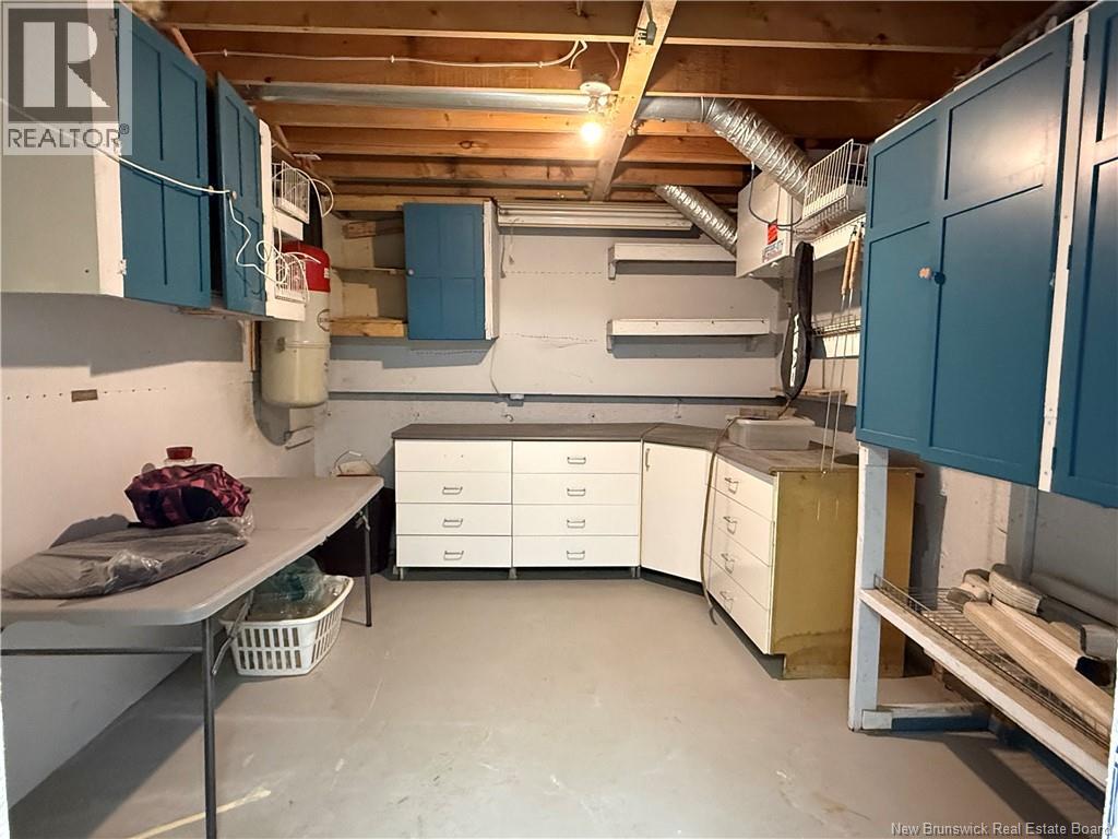 265 Caswell Street - 40