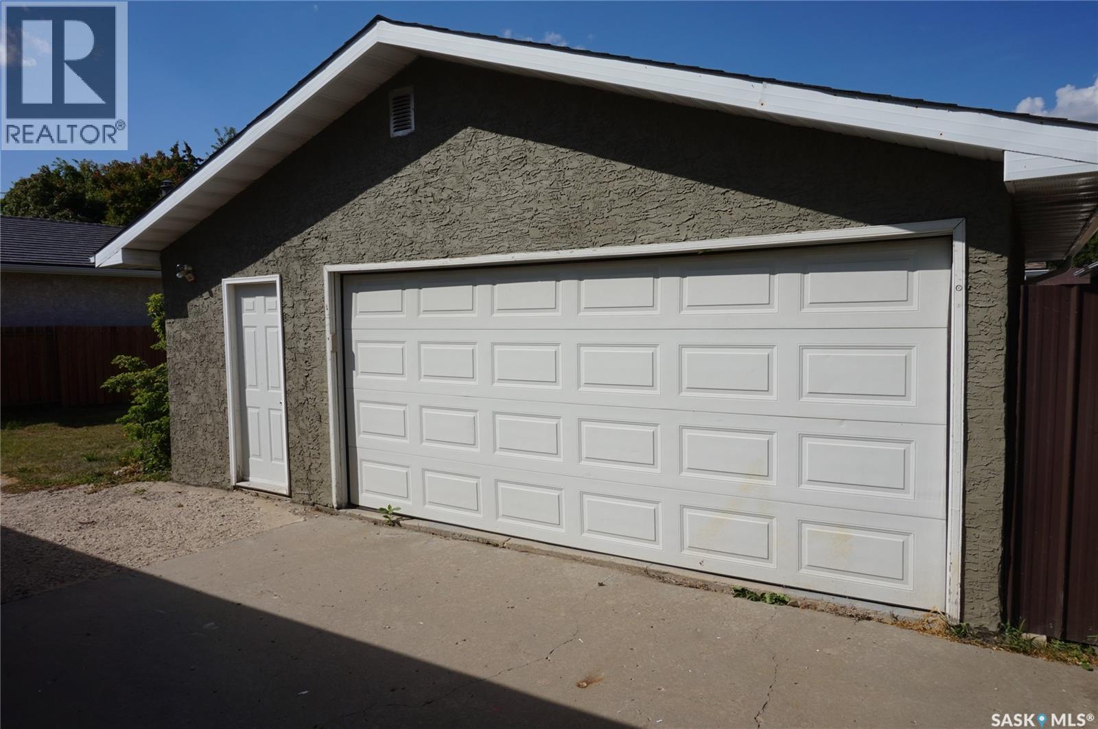 91 PLANT CRESCENT - Image 29