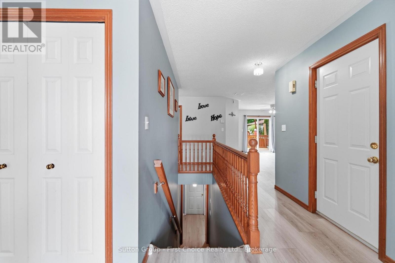 56 HURON ROAD - 6
