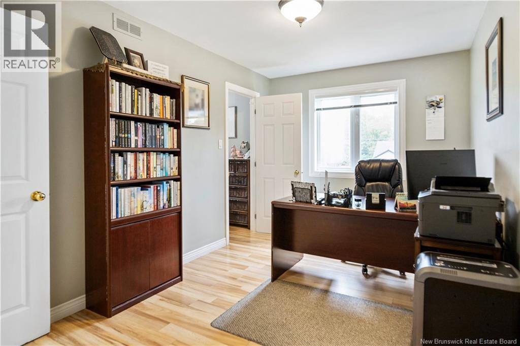 50 McDowell Avenue - Image 31
