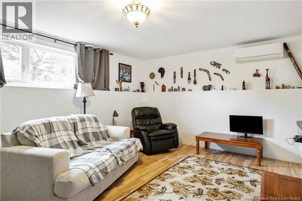 50 McDowell Avenue - Image 35