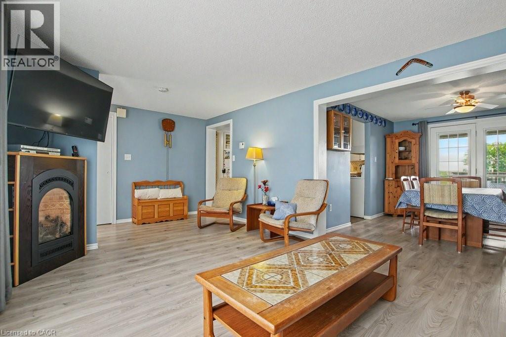 51 SCHADE Street - 7