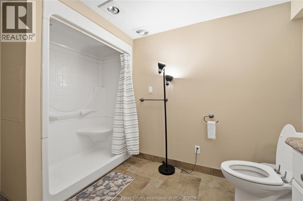 2073 Lesperance ROAD - Image 35