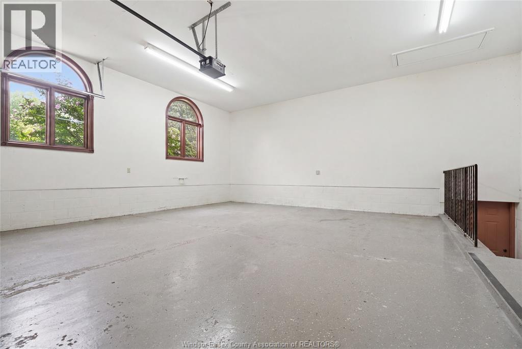 2073 Lesperance ROAD - Image 41