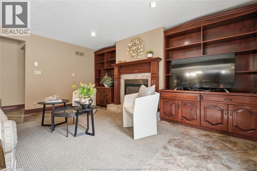 2073 Lesperance ROAD - 5