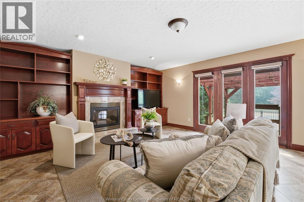 2073 Lesperance ROAD - 6