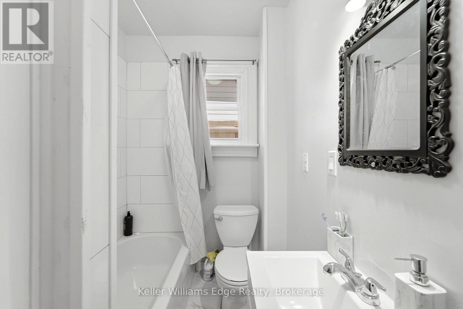 4104 BROUGHTON AVENUE - Image 14