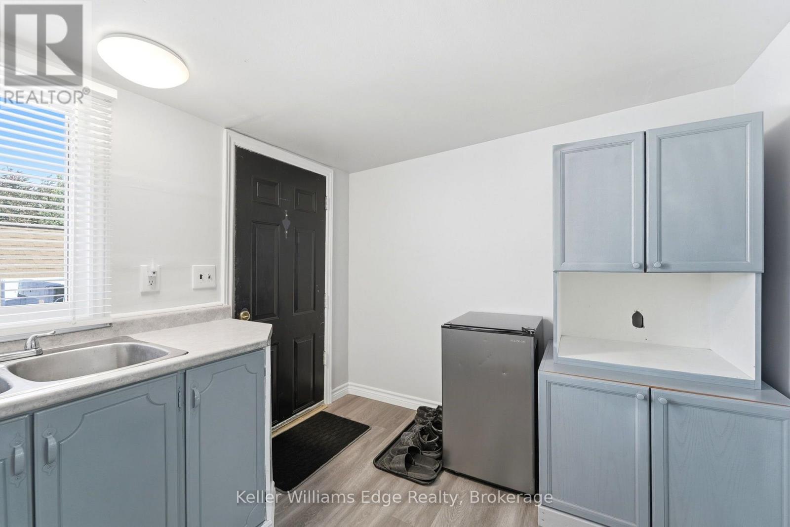4104 BROUGHTON AVENUE - Image 18