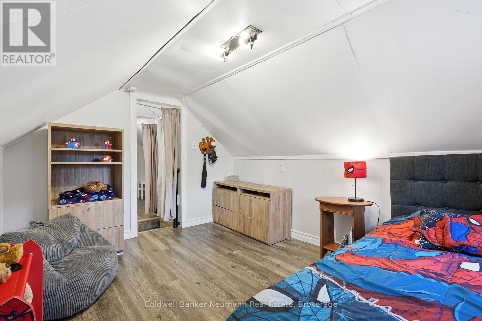 442 BURDICK PLACE - 31