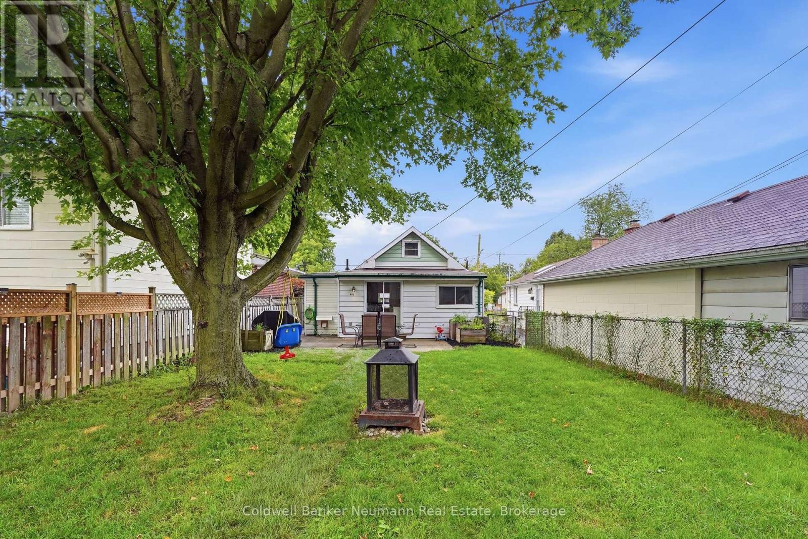 442 BURDICK PLACE - Image 35