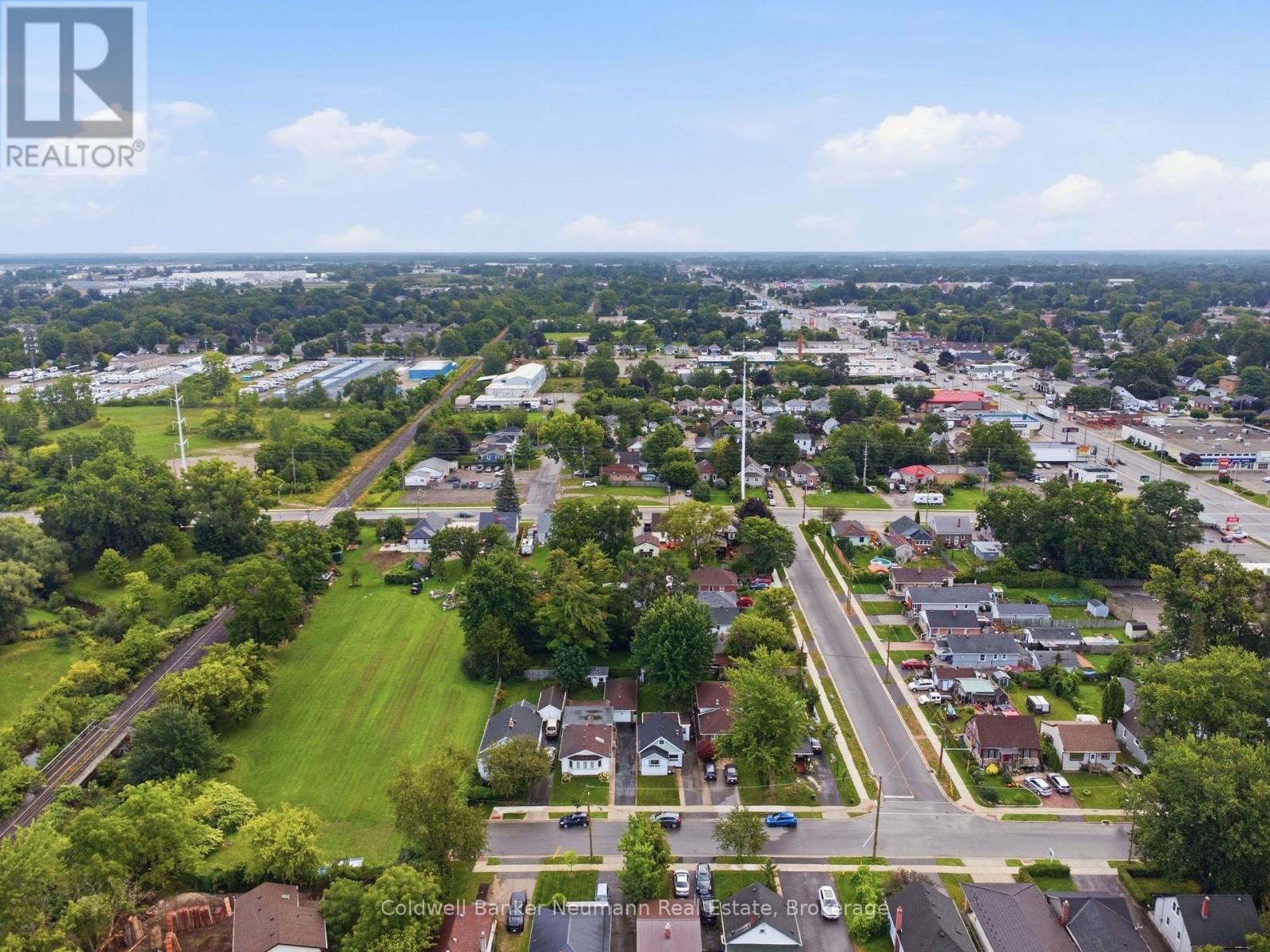 442 BURDICK PLACE - Image 38