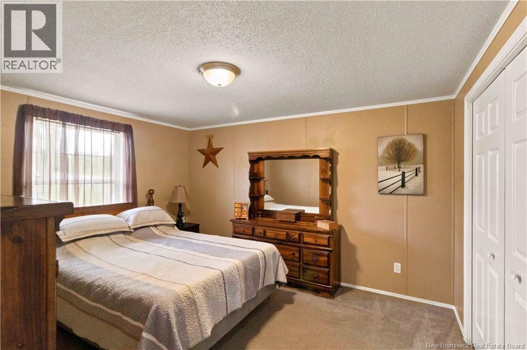 99 Hedgeview Drive - Image 19