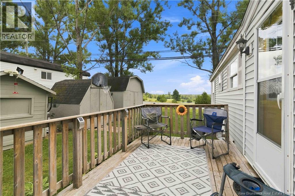 99 Hedgeview Drive - 2