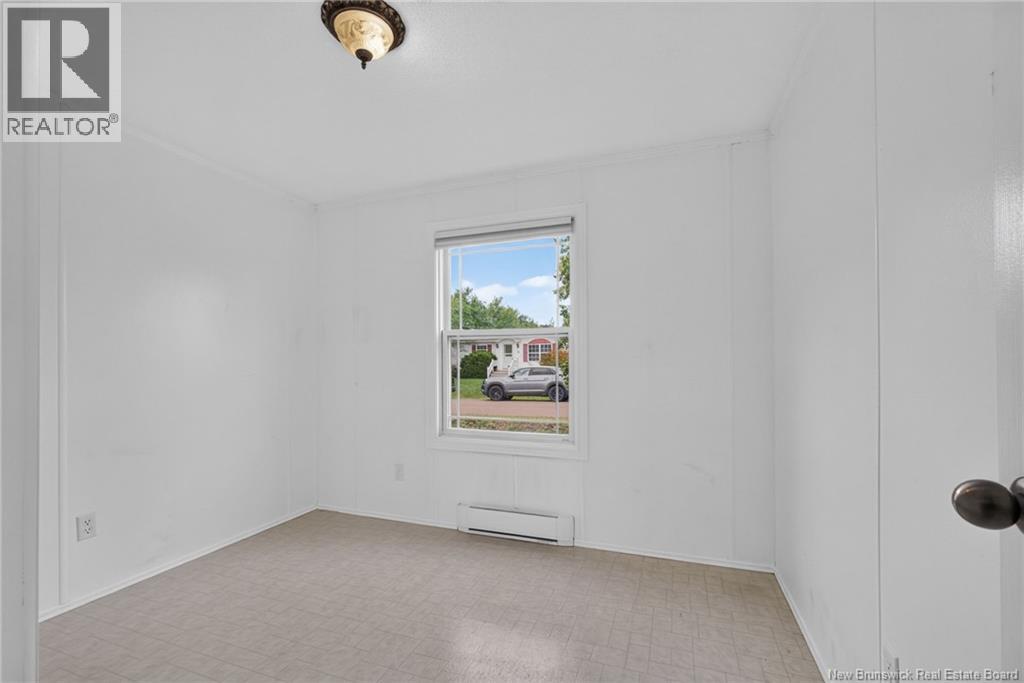 12 Martigny Street - 23