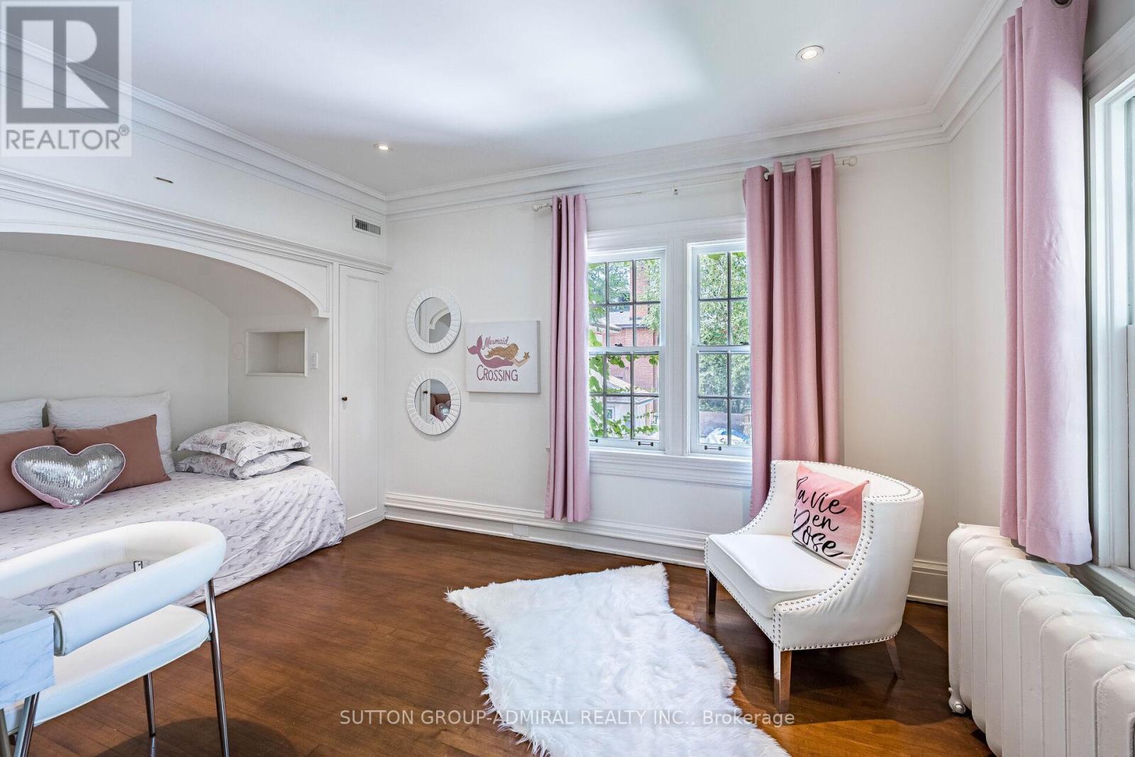 63 HIGHLAND AVENUE - 26