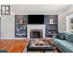 Kitchen - 18 Fireside Drive, Flamborough, ON L8N2Z7 Photo 9