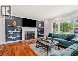 Primary Bedroom - 18 Fireside Drive, Flamborough, ON L8N2Z7 Photo 8