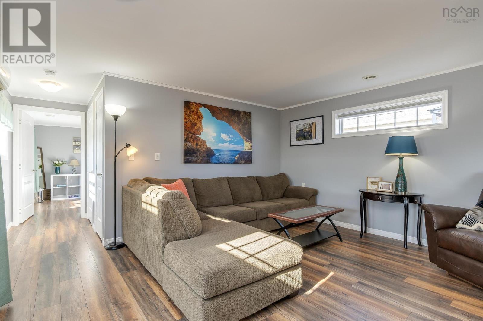Property 23 of 49 of 27 Eleventh Street