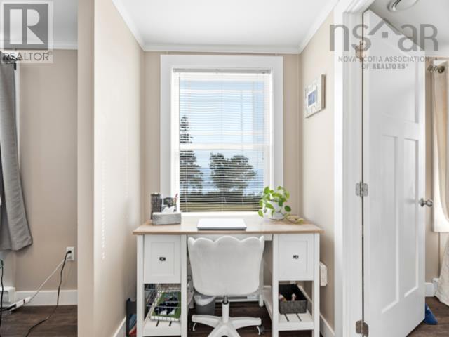 Property 22 of 49 of 1031 West Bay Road