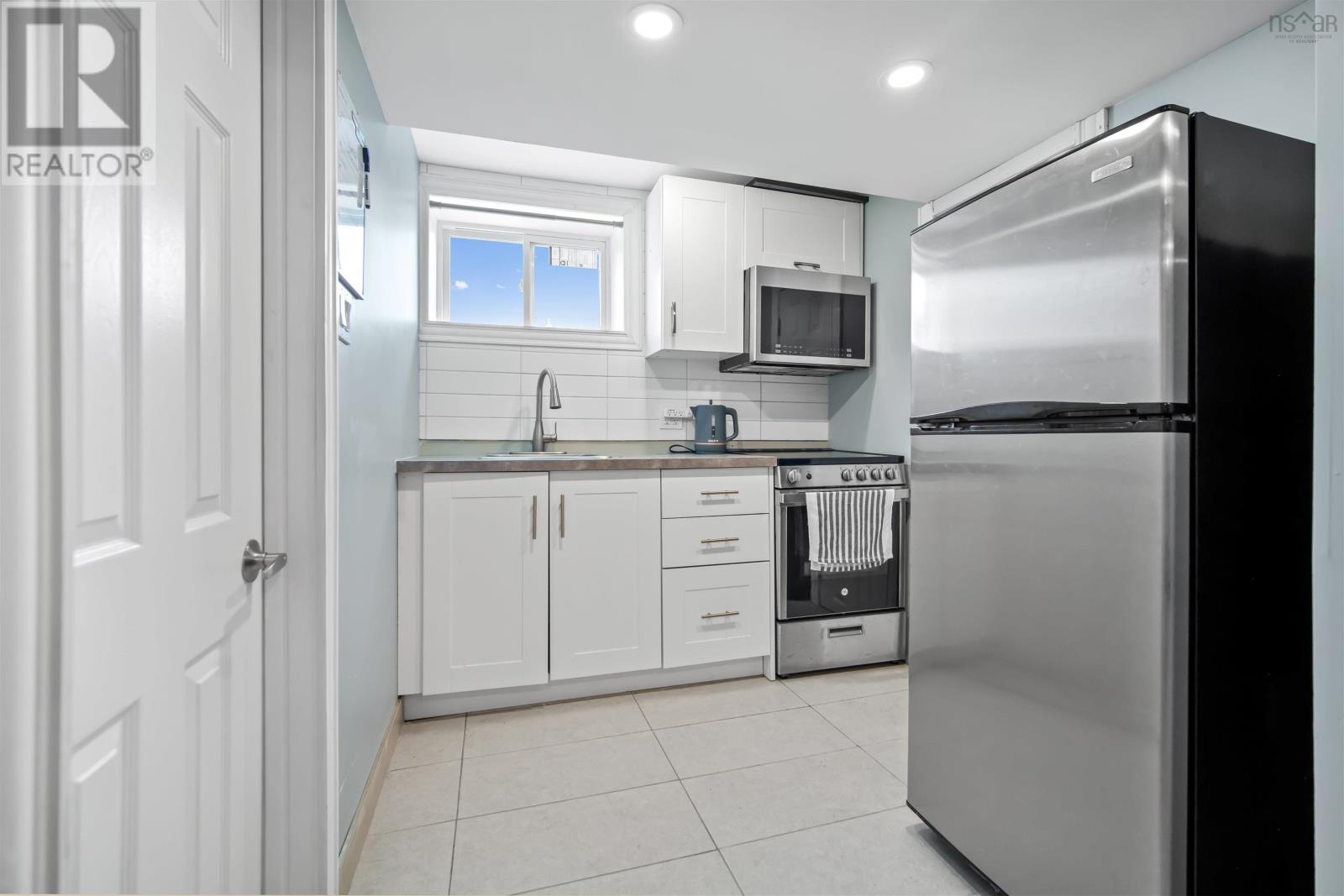 19 Shrewsbury Road - 30