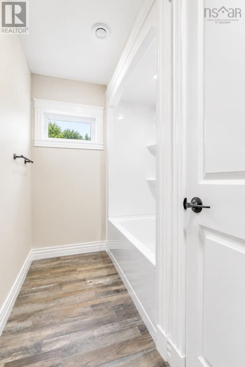 2 Lacey Drive Centreville - 20