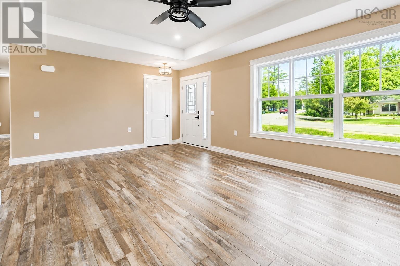 Property 13 of 49 of 2 Lacey Drive Centreville
