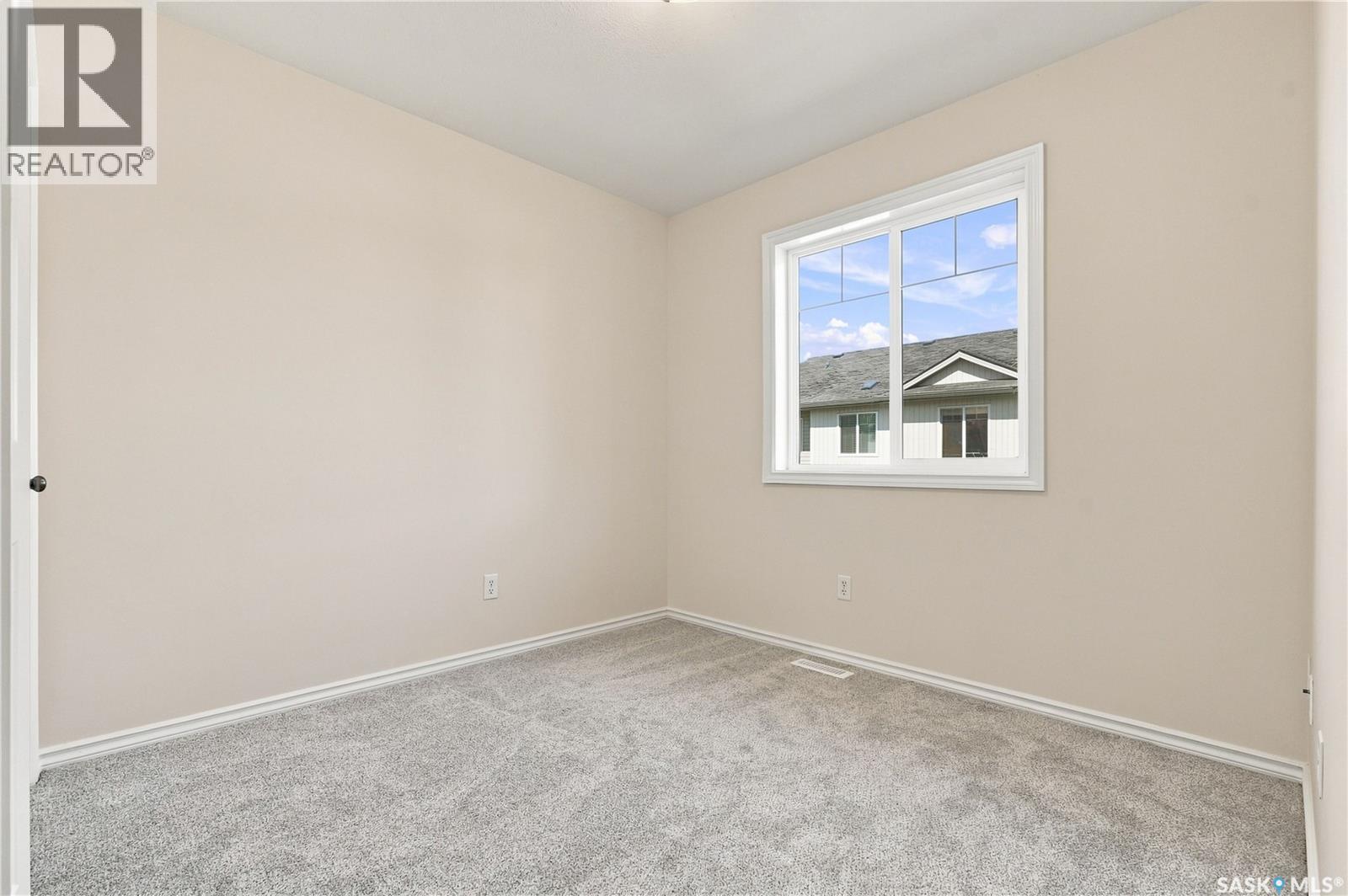 #303 303 Slimmon PLACE - Image 18