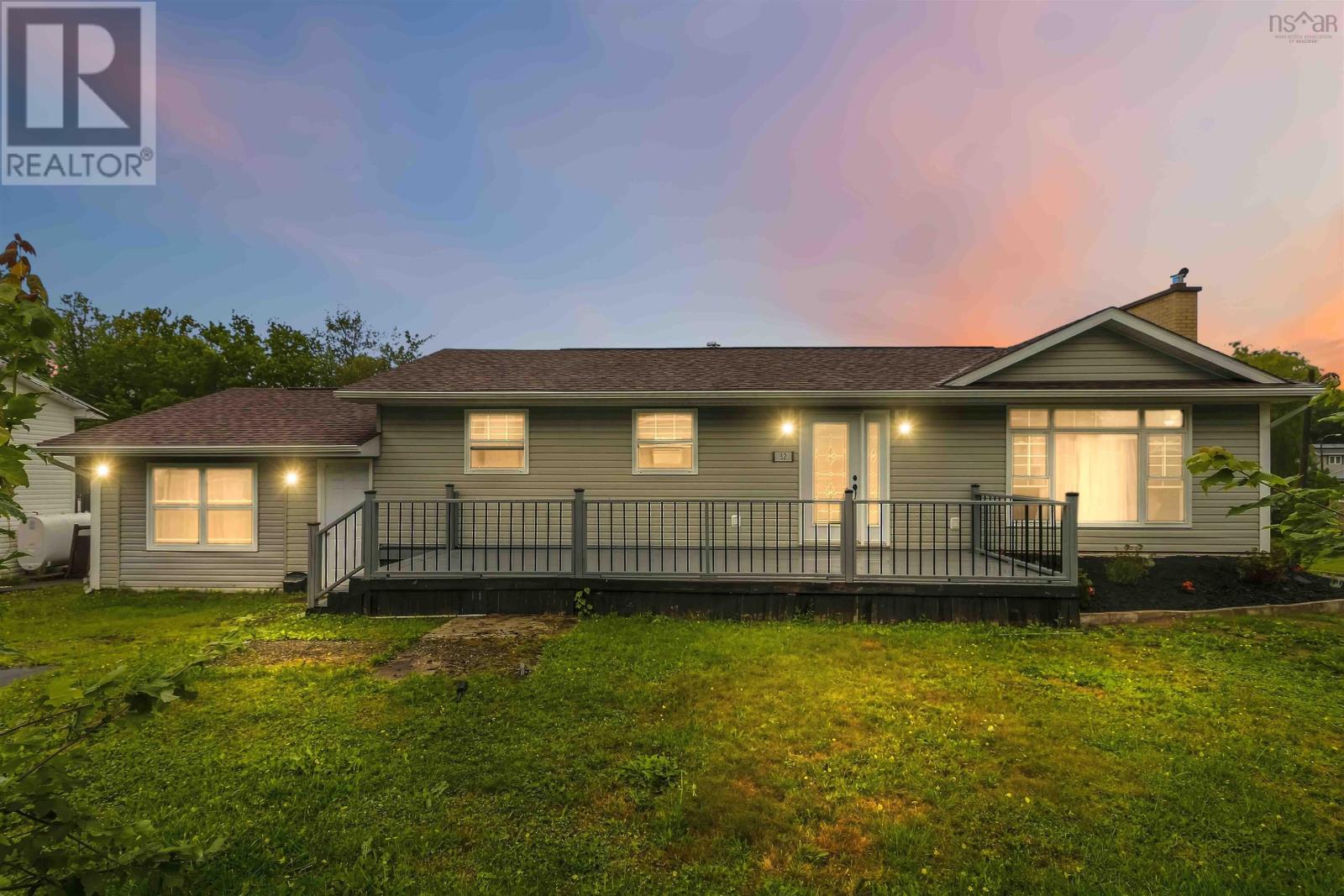 32 Tamarack Circle