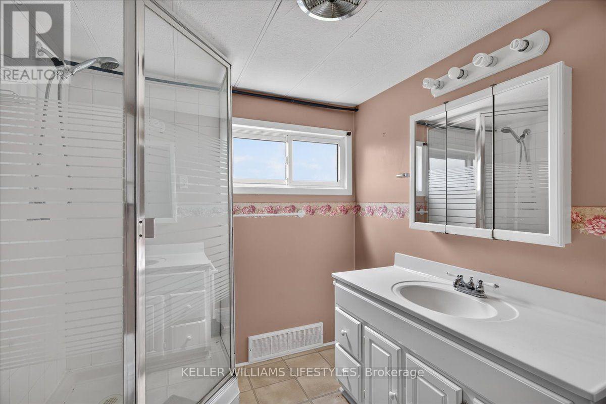 8 STEWART STREET - Image 17