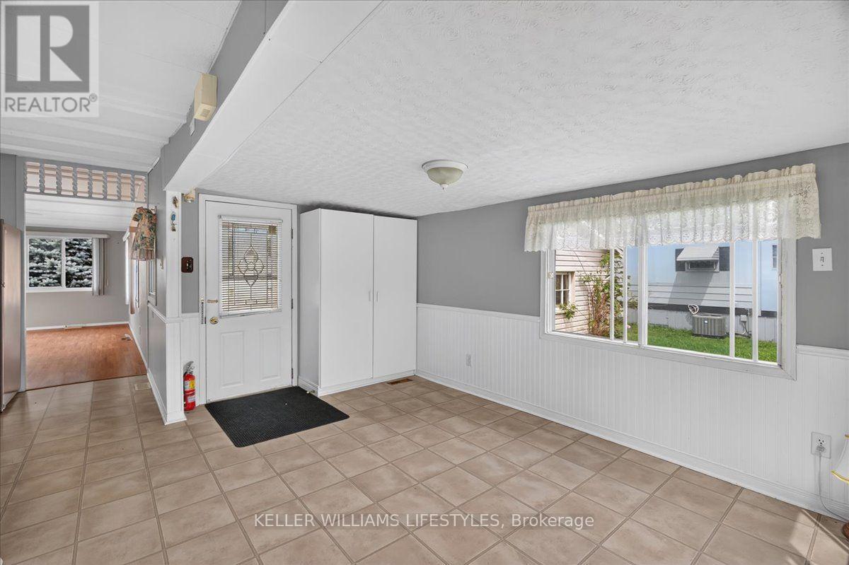 8 STEWART STREET - Image 20