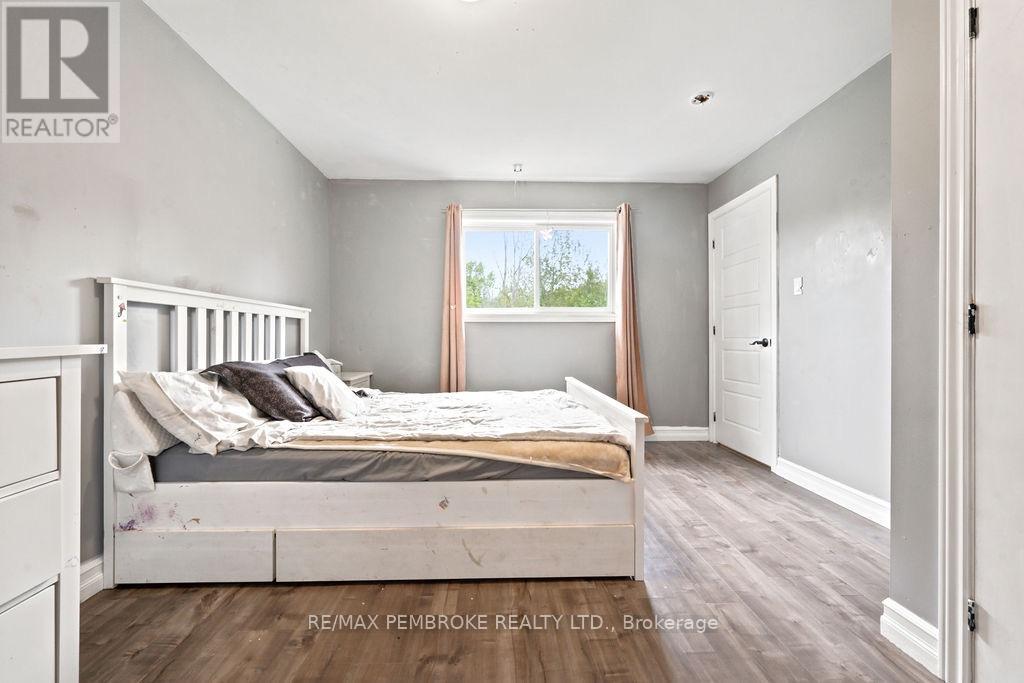 407 LATIMER ROAD - Image 20