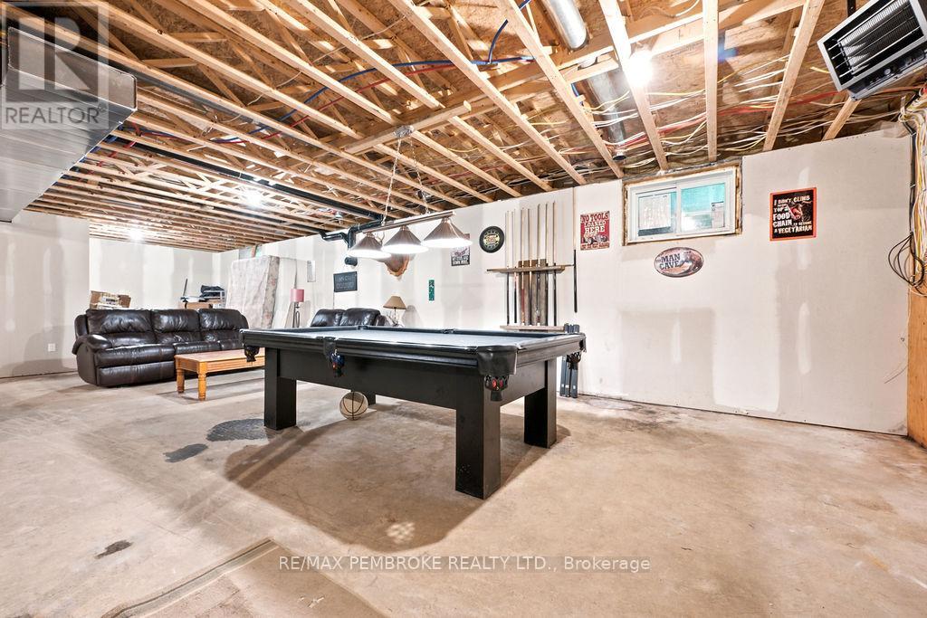407 LATIMER ROAD - 33