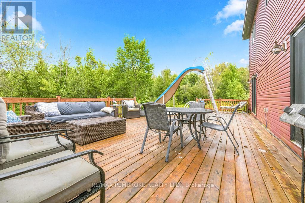 407 LATIMER ROAD - Image 35