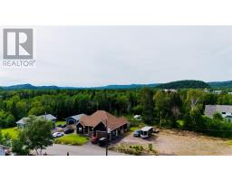 18 Evergreen Crescent thumbnail 48
