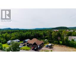 18 Evergreen Crescent thumbnail 50