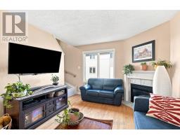 22 Manhattan Crescent, Ottawa, ON K2C4B4 Photo 13