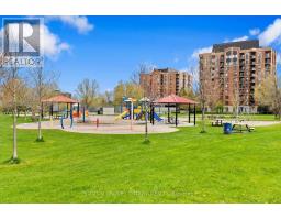 22 Manhattan Crescent, Ottawa, ON K2C4B4 Photo 29