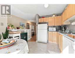 22 Manhattan Crescent, Ottawa, ON K2C4B4 Photo 7