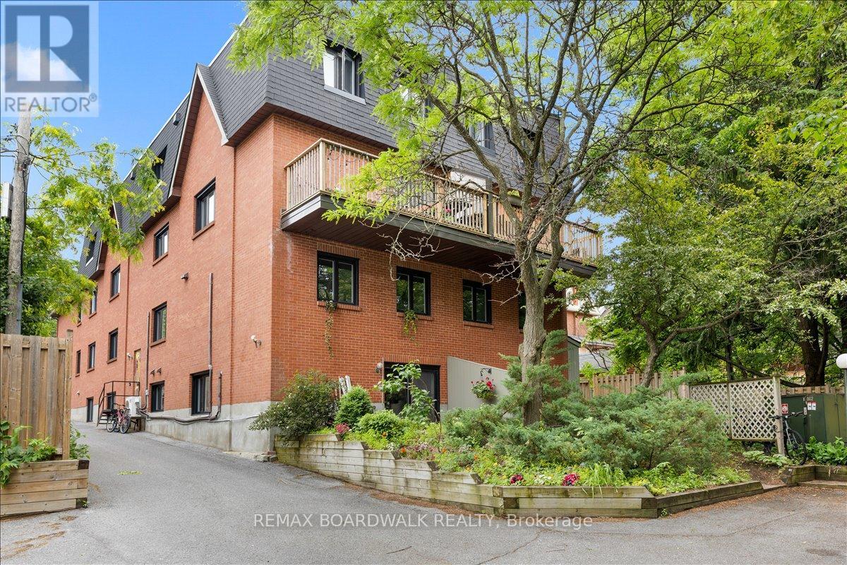 #304 222 RUSSELL AVENUE - Image 42