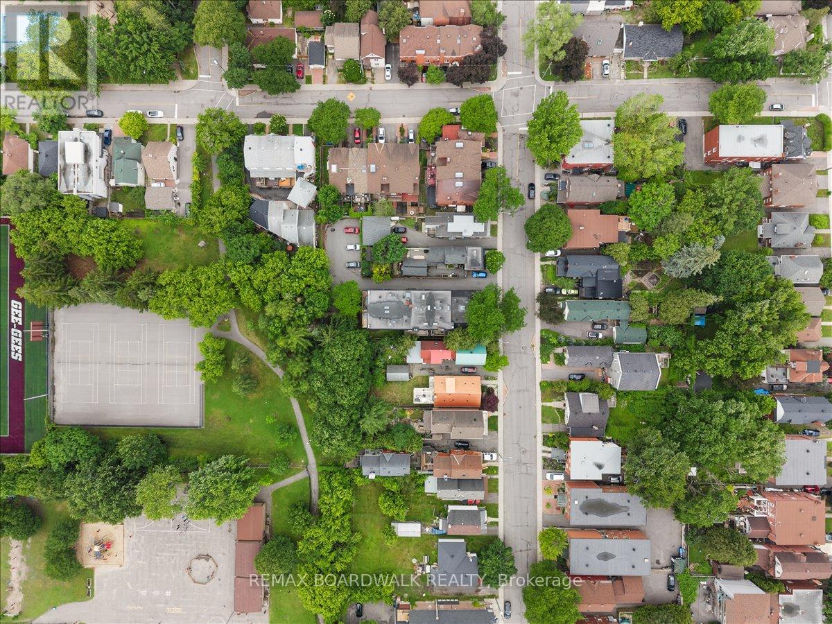 #304 222 RUSSELL AVENUE - Image 47