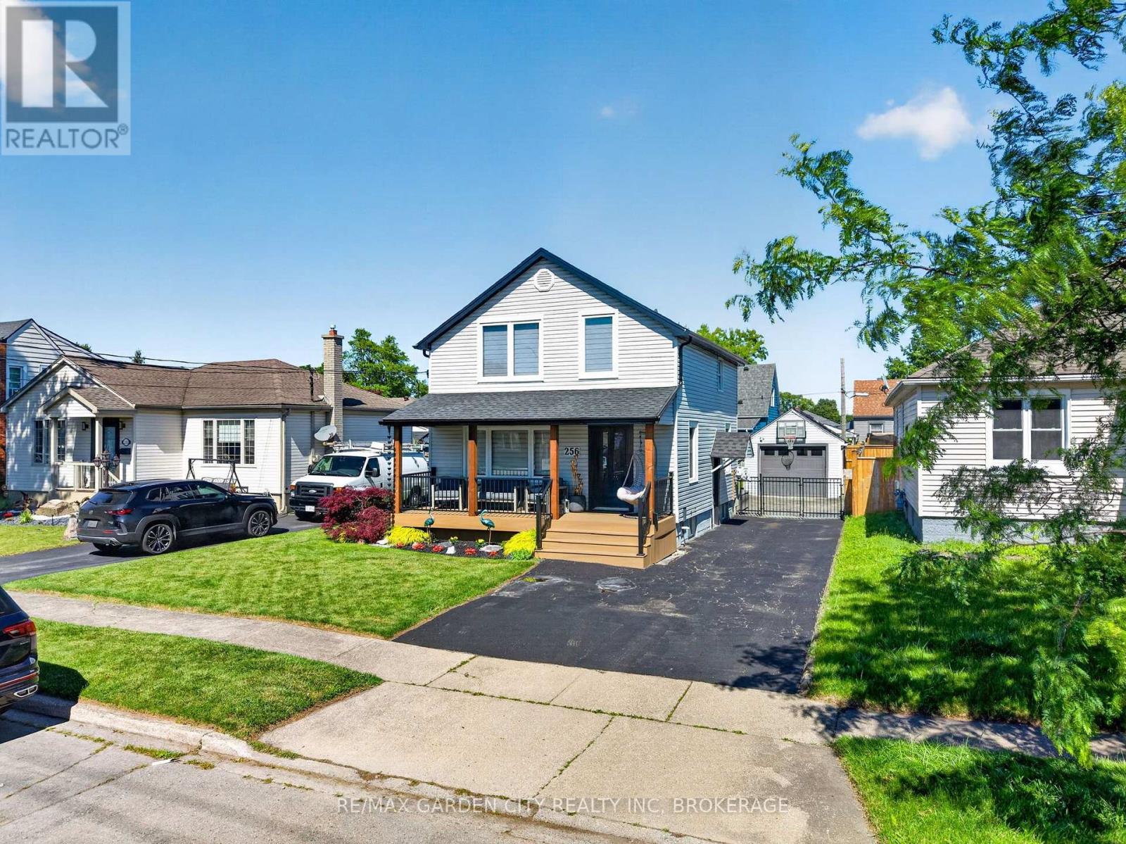 256 SCHOLFIELD AVENUE S - Image 45
