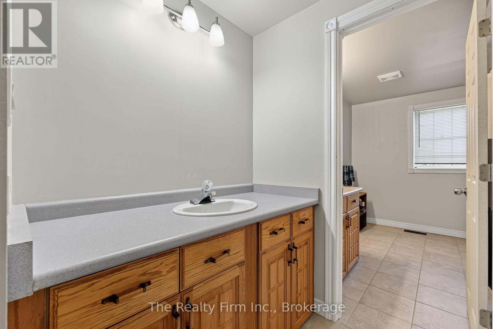 31 MARSHALL DRIVE - Image 25