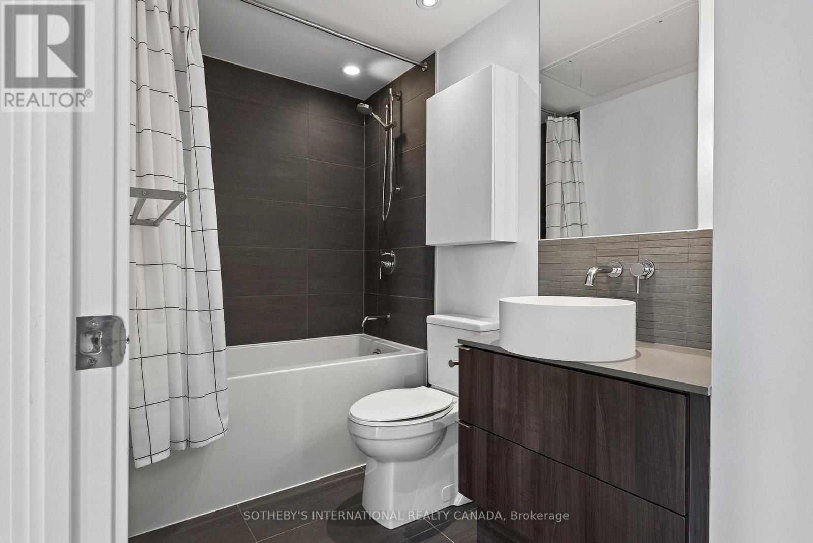 #3001 161 ROEHAMPTON AVENUE - 6