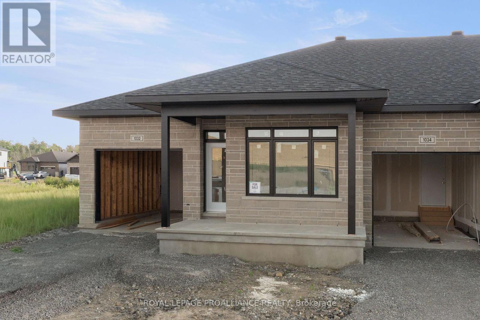 1032 TURNER DRIVE