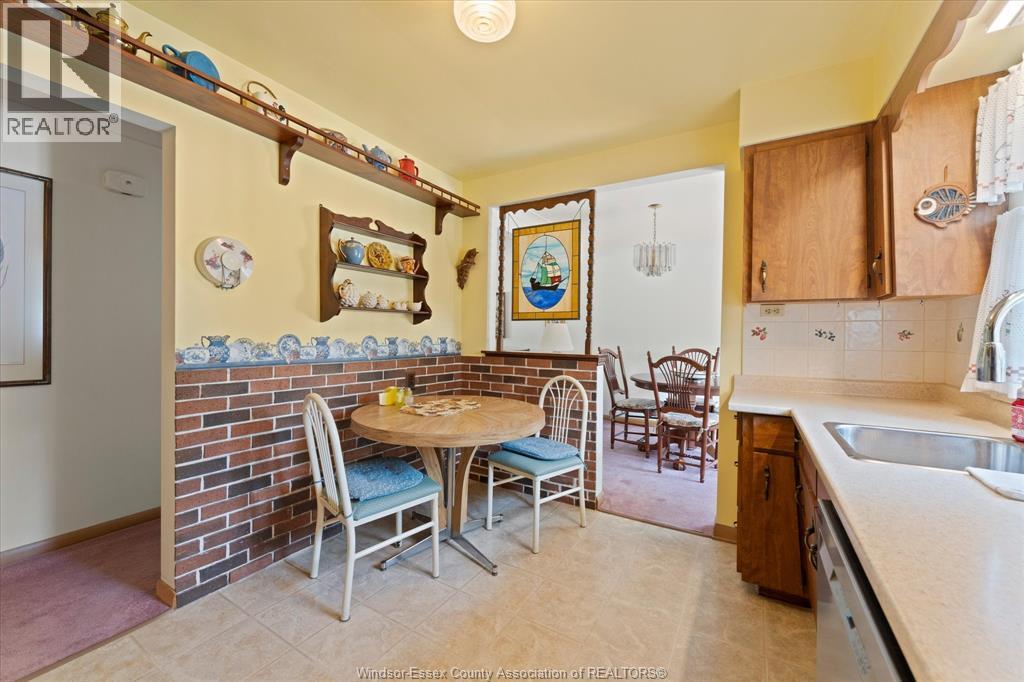 1280 Parkview AVENUE - 11