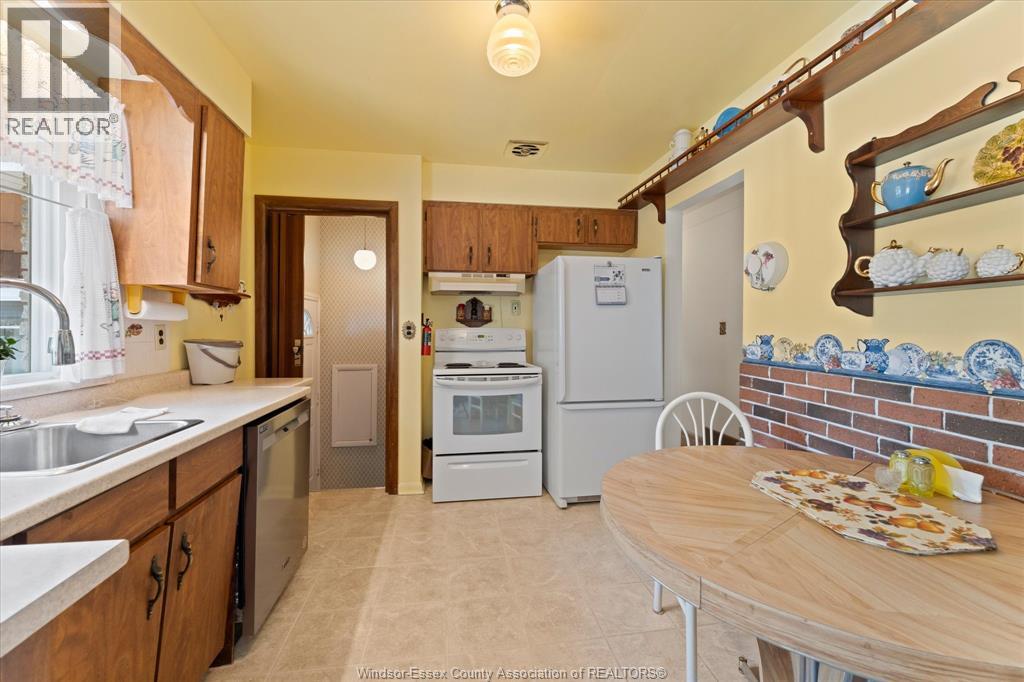 1280 Parkview AVENUE - Image 9