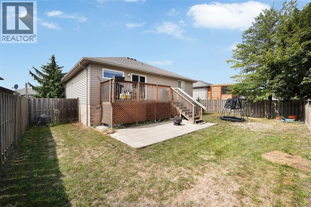 1397 Crosswinds DRIVE - 32