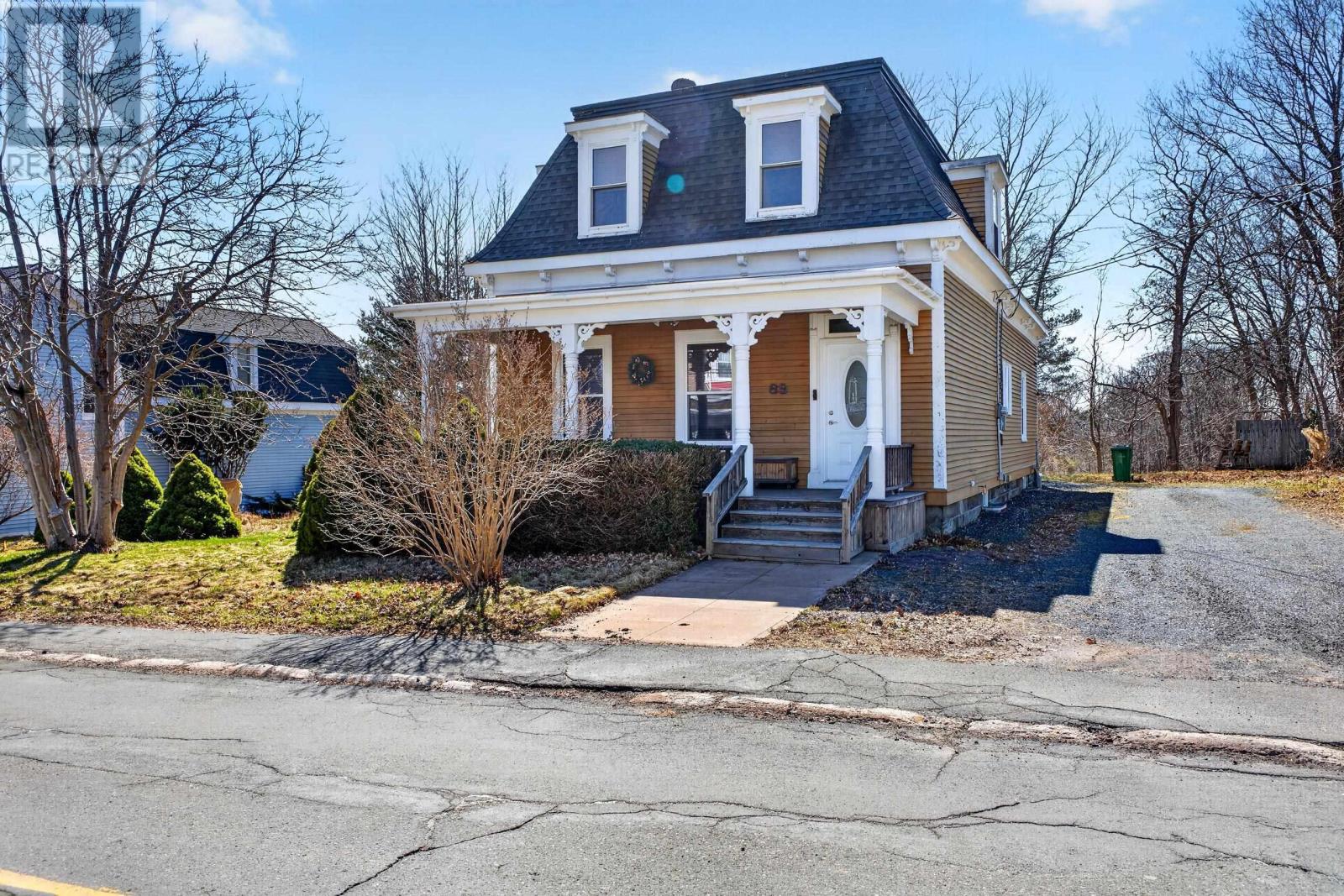 89 WELSFORD Street - 1