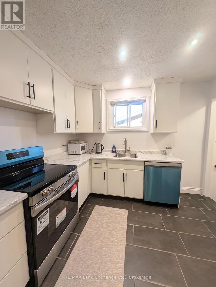 185 BRICKER STREET - 13